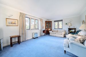 Lounge- click for photo gallery